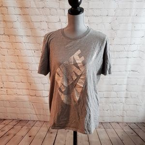 Nike T shirt sz Medium